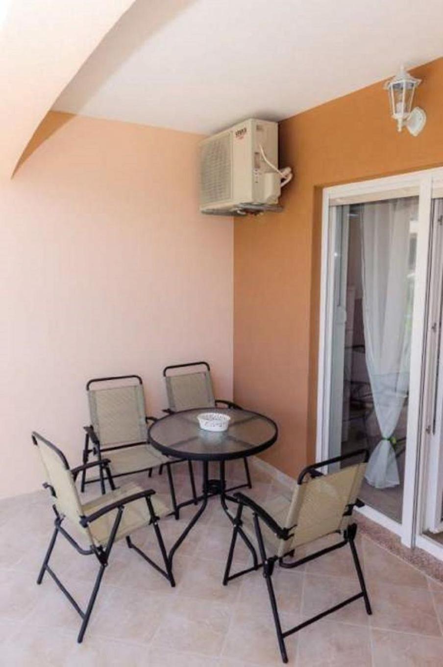 Apartments Ljuba Duba Extérieur photo